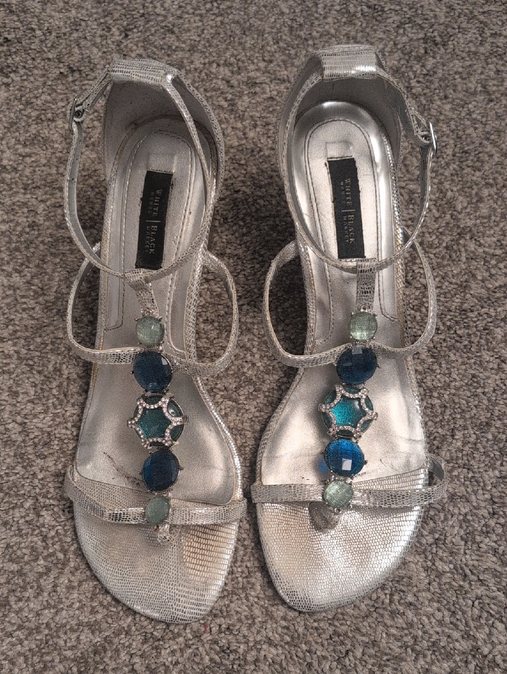 Silver jeweled low wedge whbm sandals sz 10 'Nezhra' - Picture 7 of 9